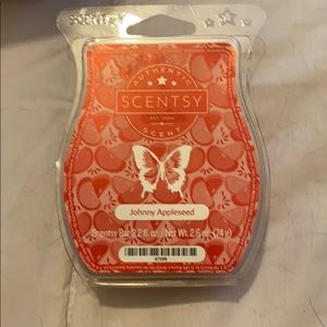 Scentsy Johnny Appleseed was new